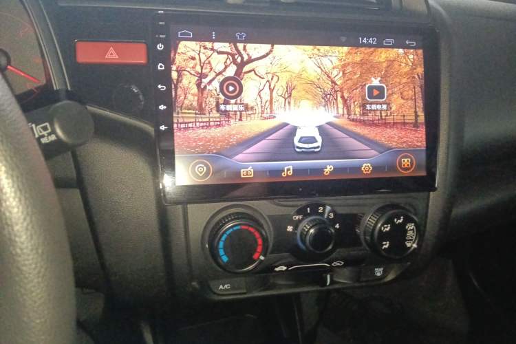 Used Honda Fit 2016 1.5L LX CVT Comfort Model
