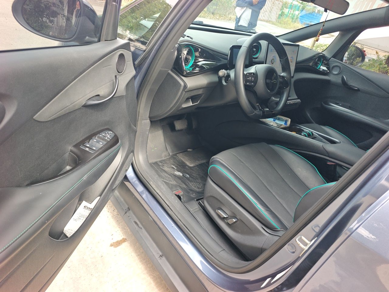 BYD Dolphin 2023 401km Knight Edition — снимка 16
