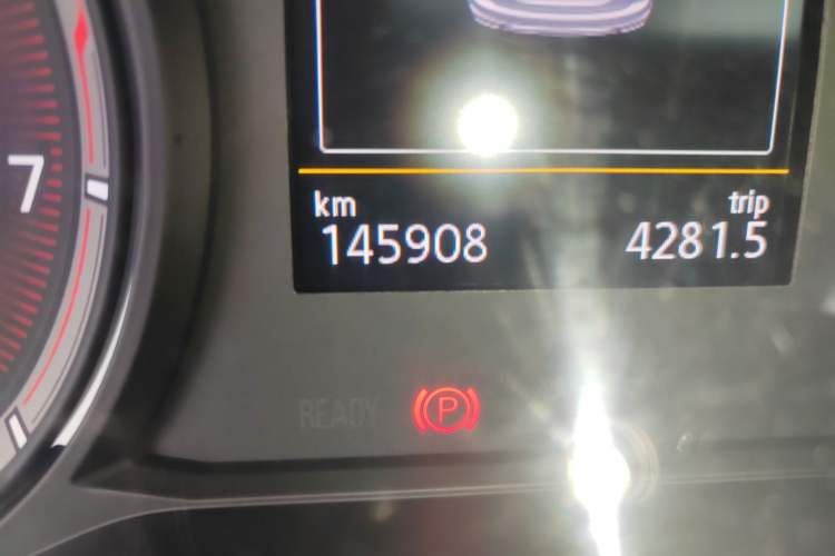 Used Volkswagen Tayron 2019 330TSI Four-Wheel Drive Luxury Version China V Standard Odometer Close Up