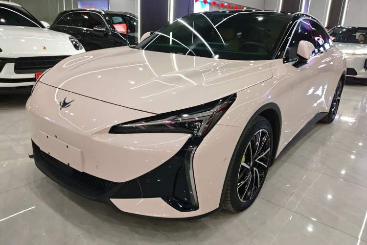 Used ARCFOX Alpha S5 2024 708MAX 200kW