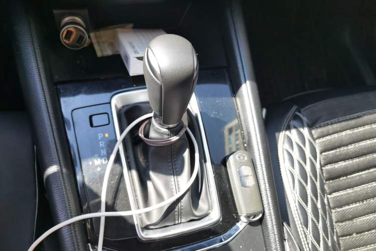 Used Mazda CX-5 2020 2.0L Automatic Two-Wheel Drive Smart Version
