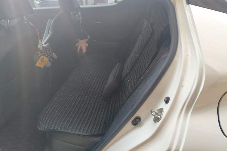 Used Toyota IZOA 2020 2.0L Enjoy Edition
