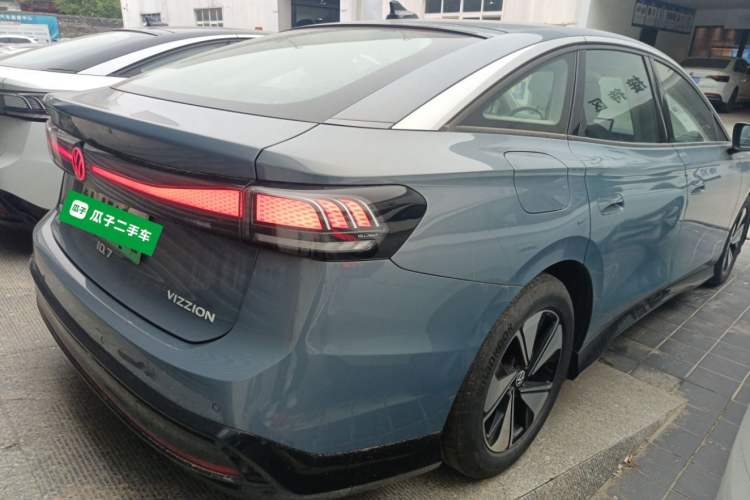 Used Volkswagen ID.7 VIZZION 2024 AIR model Rear Right 45 Deg
