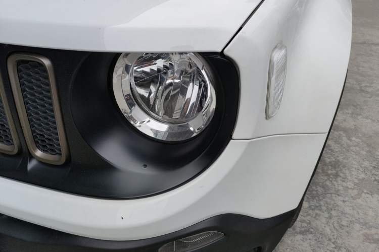 Used Jeep Renegade 2016 2.0L Automatic Four-Wheel Drive 75th Anniversary Tribute Edition
