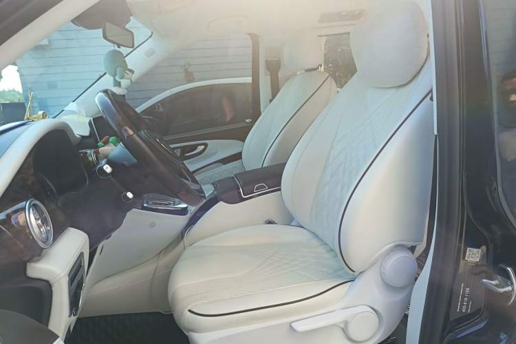 Used Mercedes-Benz Vito 2021 2.0T Business Version 7 Seats
