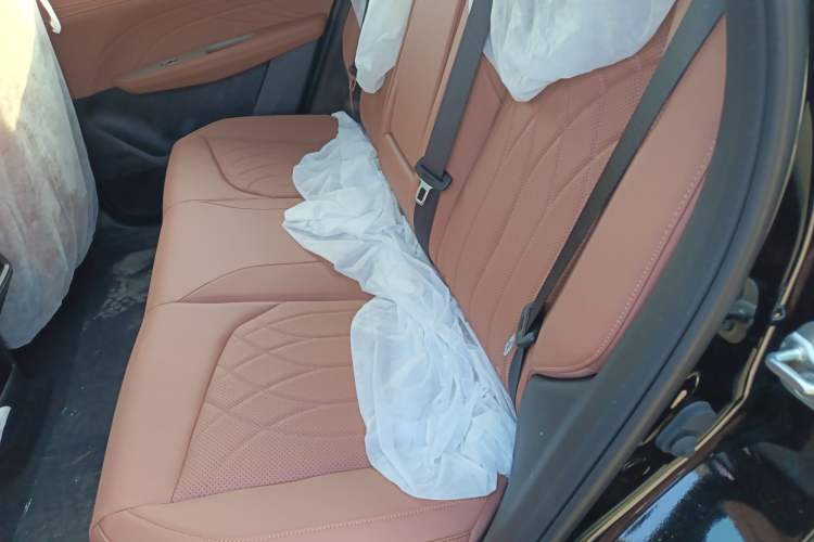 Used CHANGAN UNI-Z New Energy 2025 Model, Smart New Blue Whale 125km Battleship+ Version
