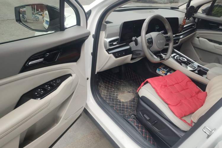 Used Kia Sportage (Chinese Domestic Model) 2023 1.5T Two-Wheel Drive Prestige Edition
