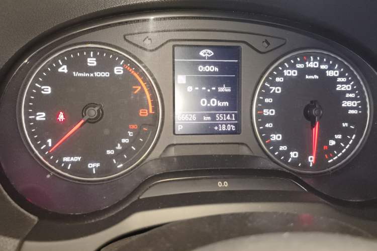 Used Audi A3 2016 Limousine 35 TFSI Ambition Edition Odometer Close Up