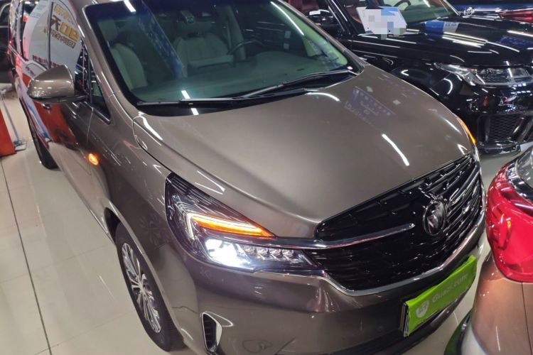 Used Buick GL8 2021 Land Cruiser Executive Class 652T Smart Luxury Model Front