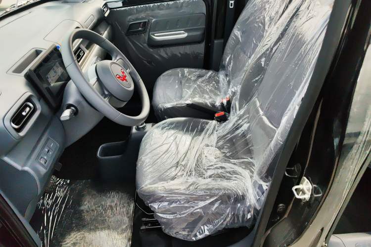 Used Wuling Zhiguang New Energy 2025 Standard Model Left Front Seat