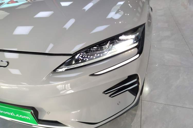 Used BYD Song PLUS New Energy 2025 EV 520km Premium Version