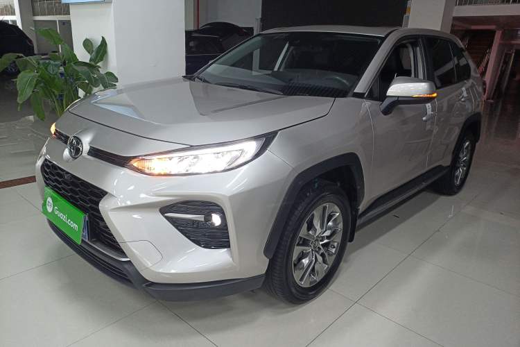 Used Toyota Wildlander 2022 2.0L CVT 4x4 Luxury PLUS Edition
