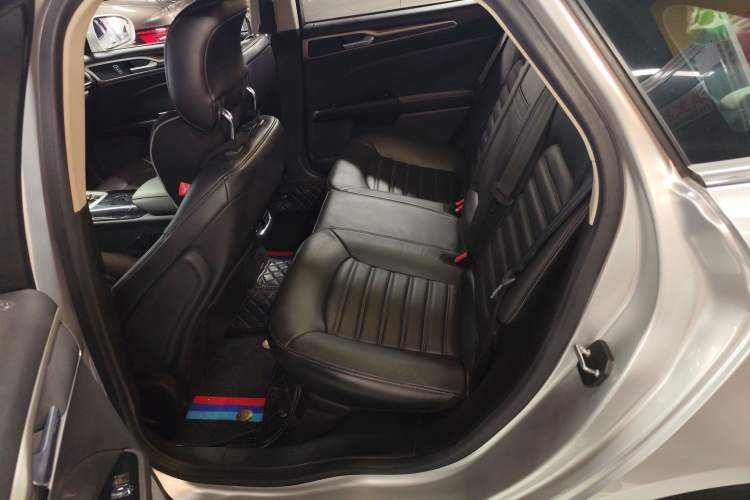 Used Ford Mondeo 2013 2.0L GTDi 200 Fashion Edition
