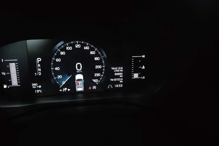 Used Volvo XC60 2021 T5 4x4 Smart Luxury Edition