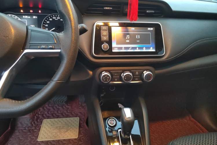 Used Nissan Kicks 2017 1.5L CVT Smart Drive Edition