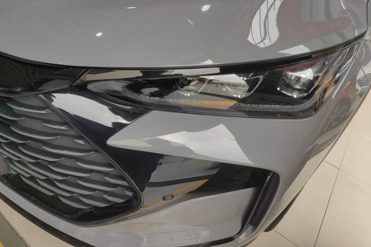 Used BYD Tang New Energy 2025 DM-i 115KM Cloud Ride Flagship Model Left Front Headlight