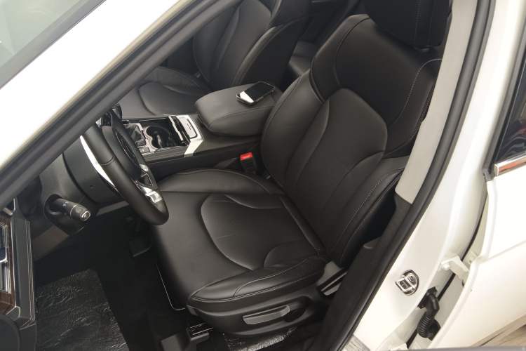 Used Zotye Domy X7 2017 1.8T Manual Luxury Model