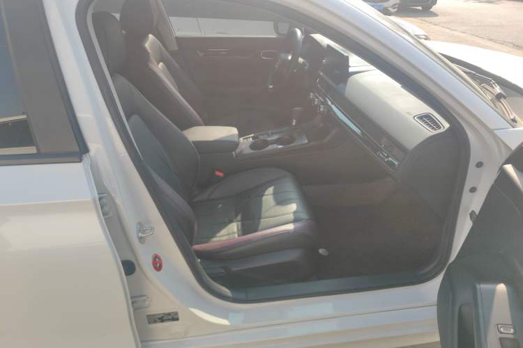 Used Honda Civic 2023 240TURBO CVT Dynamic Edition