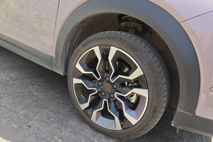 Used Lynk & Co 06 2023 Remix 1.5T Shero Right Front Wheel Hub