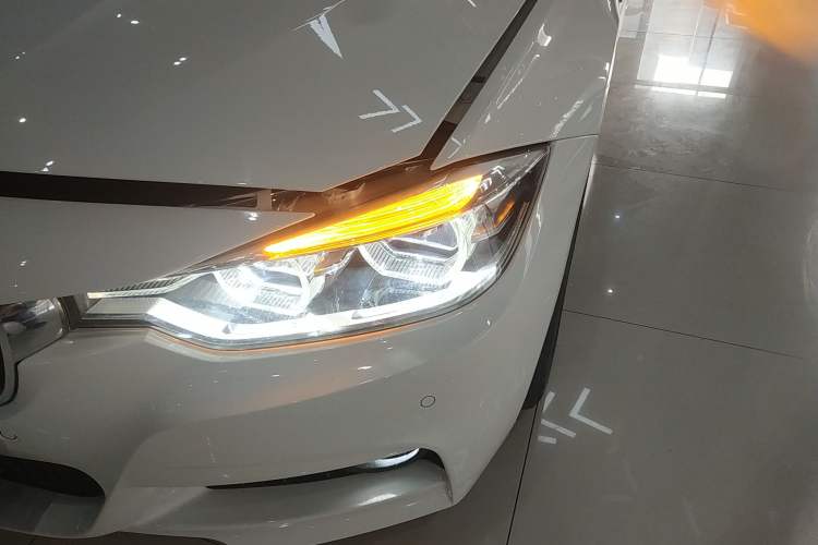 Used BMW 3 Series 2017 320i M Sport
