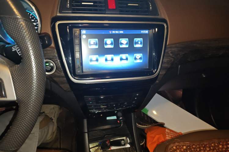 Used BAIC Weiwang S50 2016 1.5T Manual Lede Premium Edition
