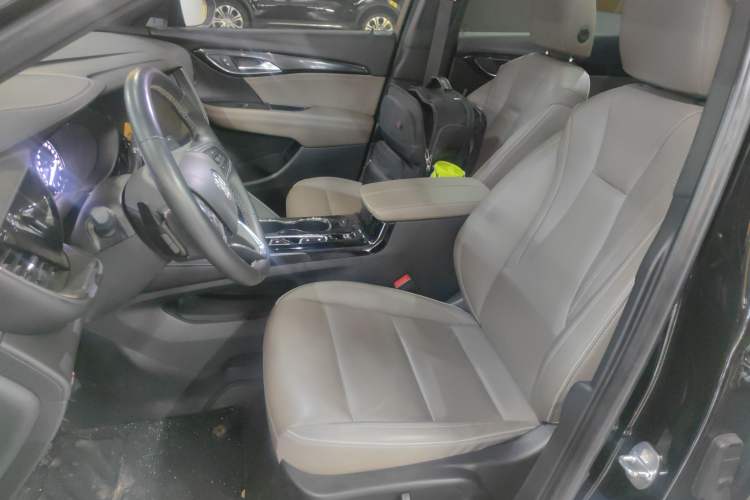 Used Buick Envision 2022 Encore Plus 652T Five-Seat Luxury Model