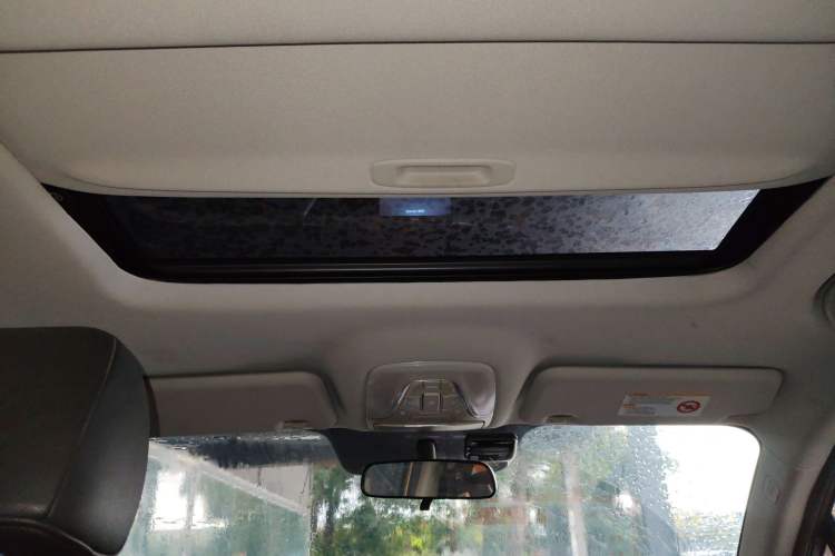 Used GAC Trumpchi GS4 2015 200T Manual Luxury Edition Headliner