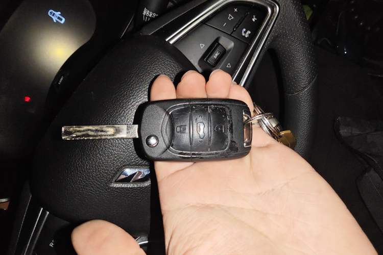 Used Wuling Hongguang S3 2018 1.5L Manual Luxury Model China V Standard