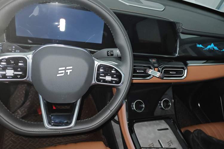 Used JETOUR Shanhai L7 2024 1.5T 120km MAX 5-Seater