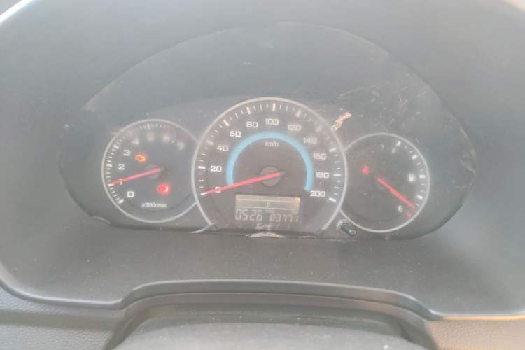 Used Wuling Hongguang V 2019 1.5L Enjoyment Version China VI LAR Instrument Cluster