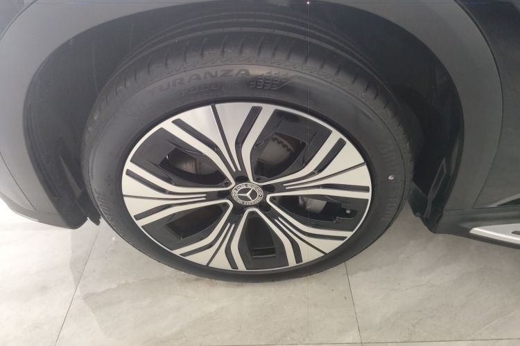 Used Mercedes-Benz EQE SUV 2024 500 4MATIC Pioneer Edition Left Front Wheel Hub