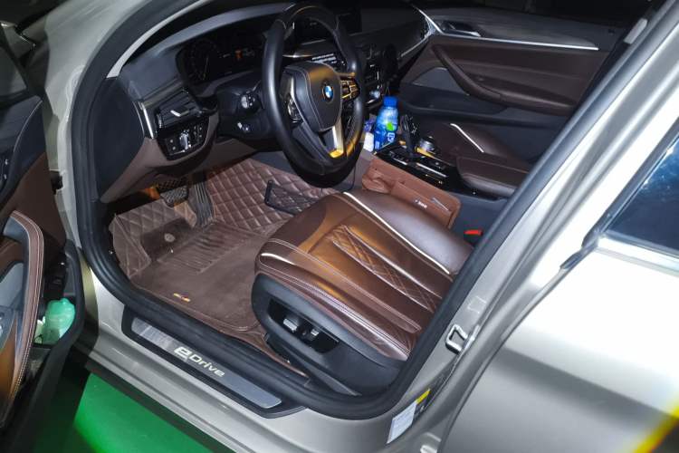 Used BMW 5 Series New Energy 2019 530Le Pioneer Edition Left Front Seat