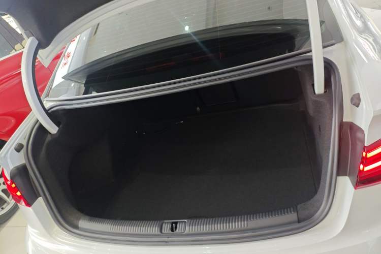 Used Audi A3 2020 Limousine 35 TFSI Fashion Edition China VI Emission Standard