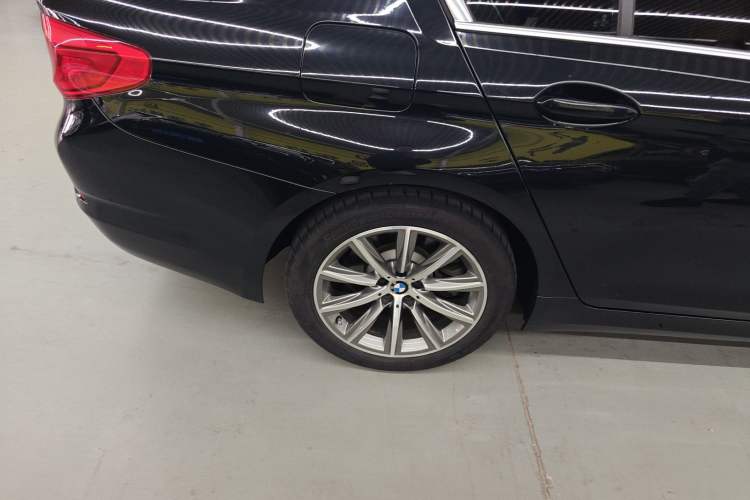 Used BMW 5 Series 2018 528Li Launch Special Edition