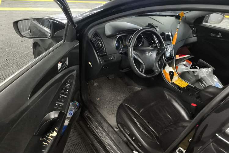 Used Hyundai Sonata 2011 2.0L Automatic Prestige Edition