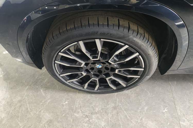 Used BMW X5 2023 xDrive 40Li M Sport Night Edition Package