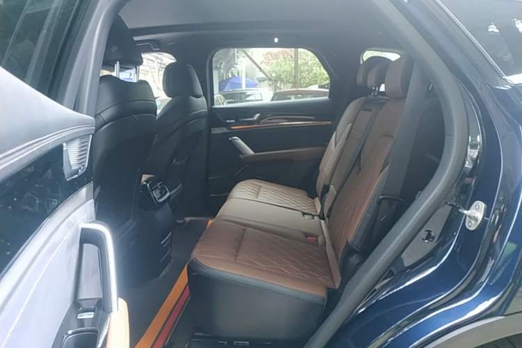 Used BYD Tang New Energy 2021 EV Four-Wheel Drive High-Performance Luxury Model