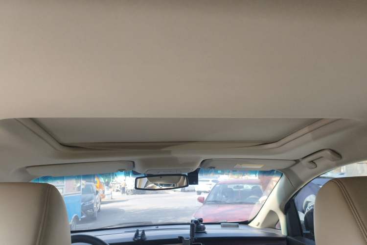 Used Buick GL8 2018 28T Luxury Model China VI Standard