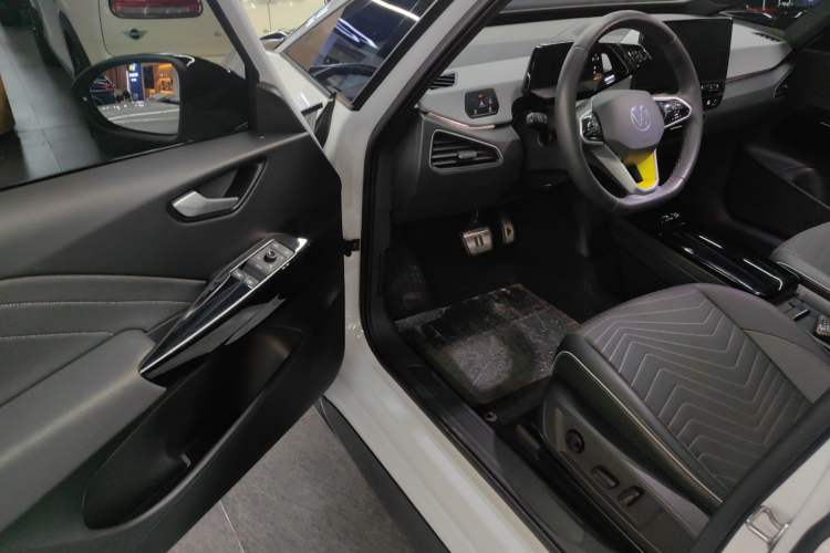 Used Volkswagen ID.3 2024 Outstanding Edition
