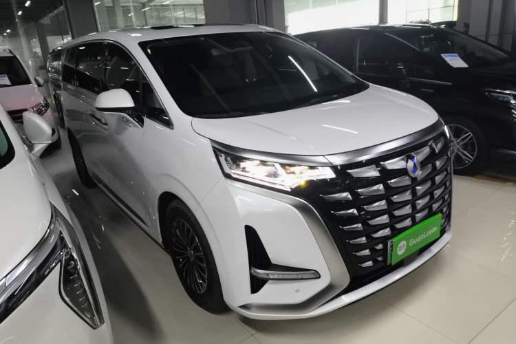 Used Denza D9 2024 DM-i 980 Four-Wheel Drive Prestige Model
