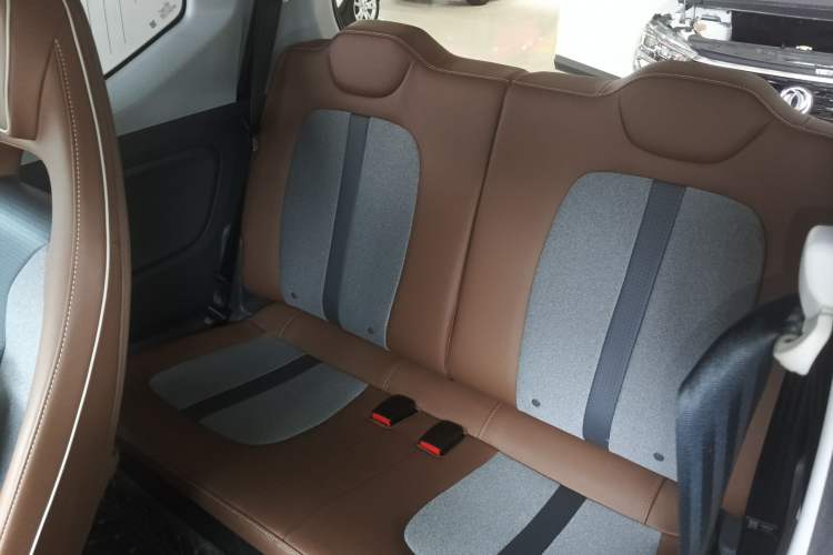 Used Wuling Hongguang MINIEV 2022 GAMEBOY 200km Gaming Edition with Lithium Iron Phosphate