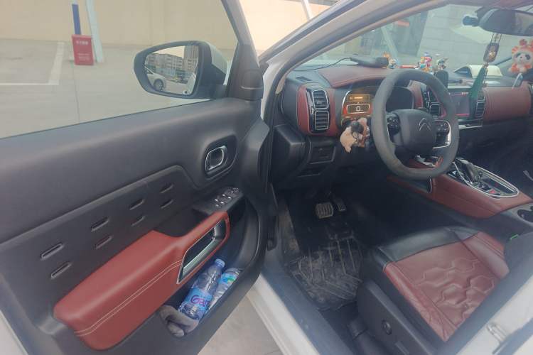 Used Citroen C5 AIRCROSS 2017 380THP Luxury Model Driver Seat