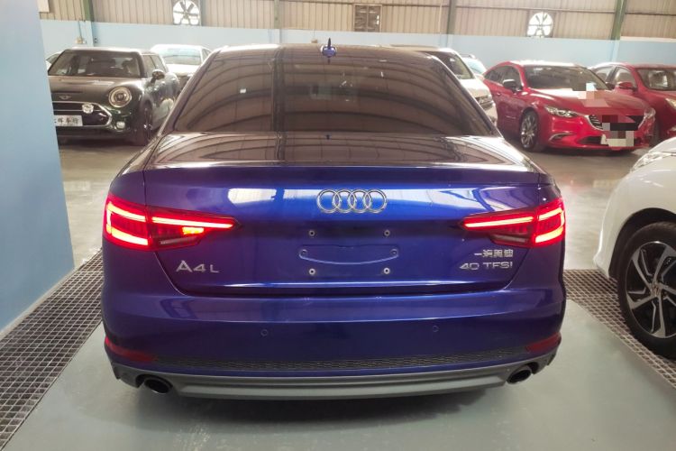 Used Audi A4L 2018 30th Anniversary Edition 40 TFSI Fashion Model
