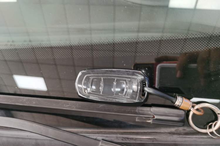 Used Geely Auto Emgrand X7 Sport 2016 1.8TD Automatic Smart Model
