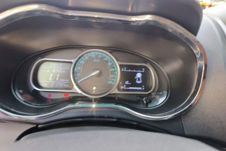 Used SWM X3 2020 1.5L Manual Super Enjoyment Version 7 Seats
