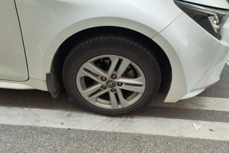 Used Toyota Levin 2021 185T CVT Luxury Edition
