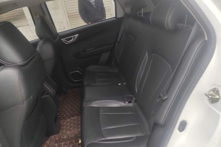 Used Geely Auto Vision X3 2019 Upgraded Model 1.5L CVT Prestige Version