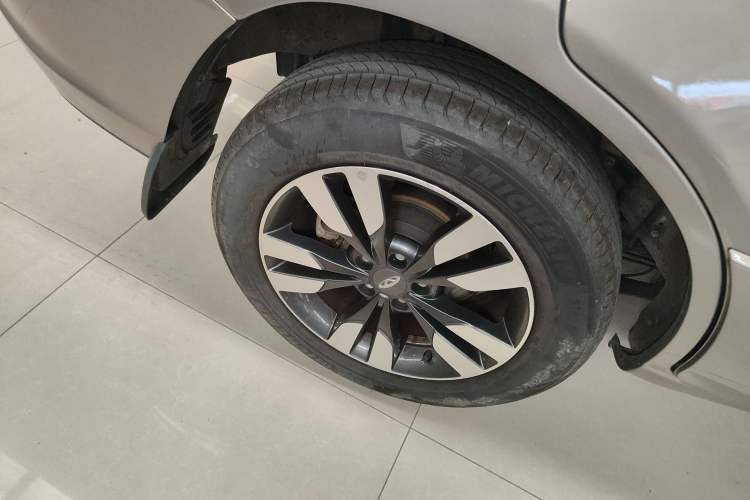 Used Chery Tiggo 3 2016 1.6L Manual ZhiShang Edition
