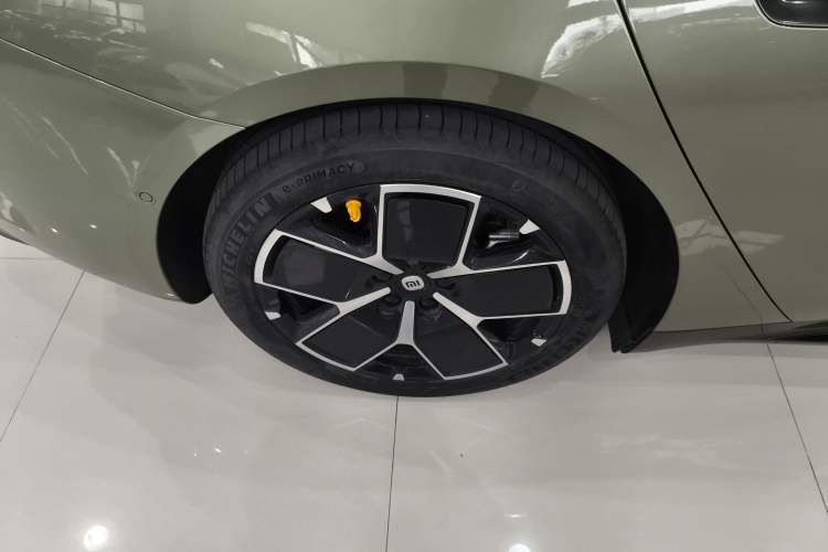 Used Xiaomi Auto SU7 2024 Rear-Drive Long-Range Intelligent Driving Version