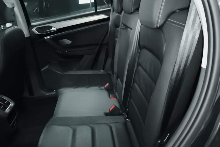 Used Volkswagen Tayron 2022 280TSI Two-Wheel Drive Luxury Smart Connectivity Version
